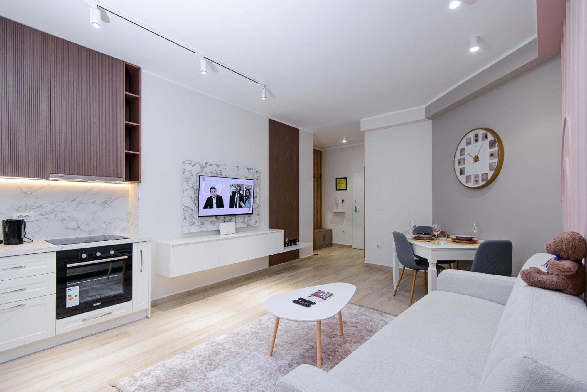 Apartament Loris 203 *